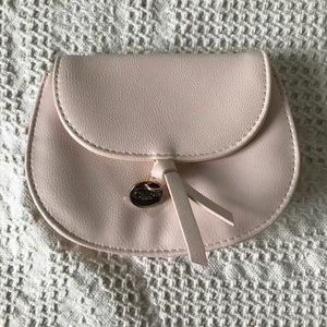 NWOT Blush Chloé Pouch